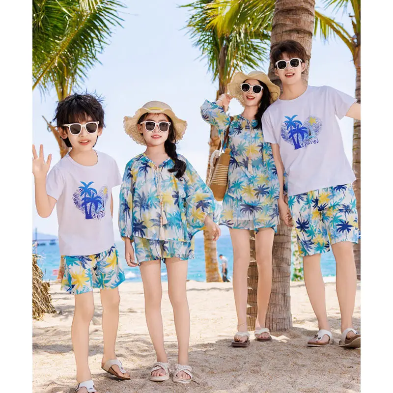 Family Vacation Look Matching  - Plant Parental 评论和价格